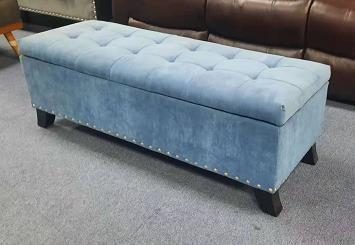Sakura Chair