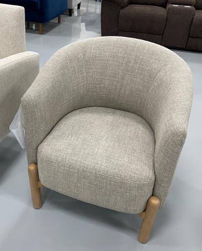 White Daisy Chair