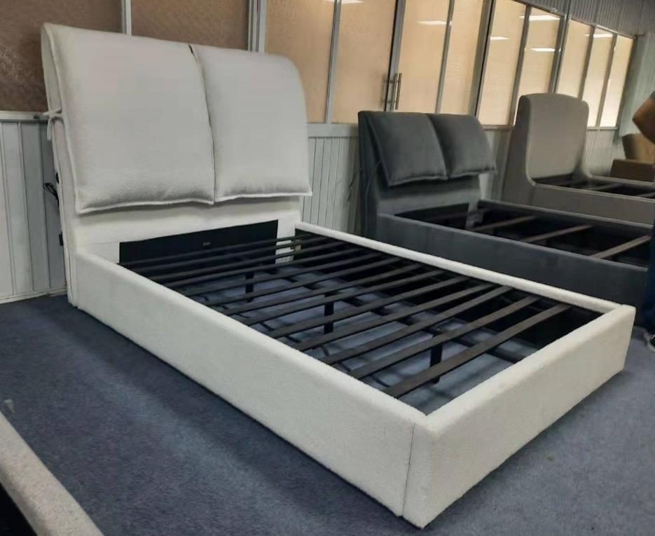 Upholstery Bed - SNFB-20